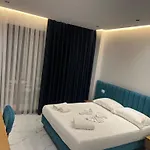 Center Sunrise Villa *