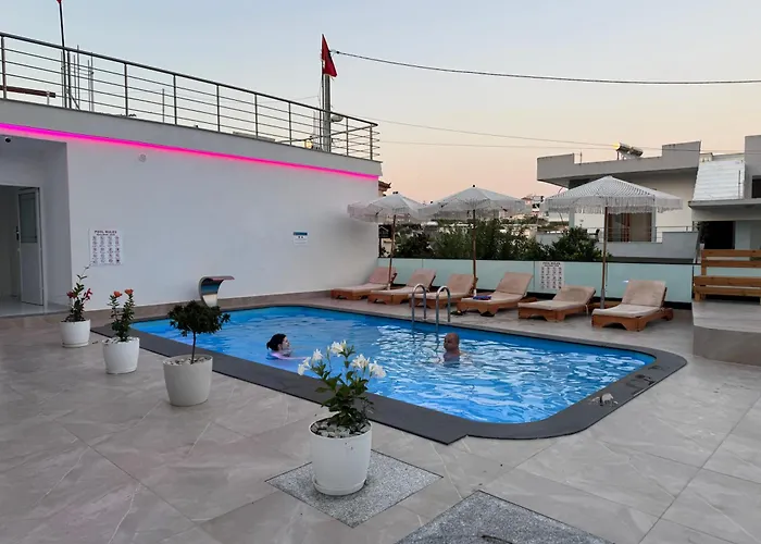 Villa Center Sunrise