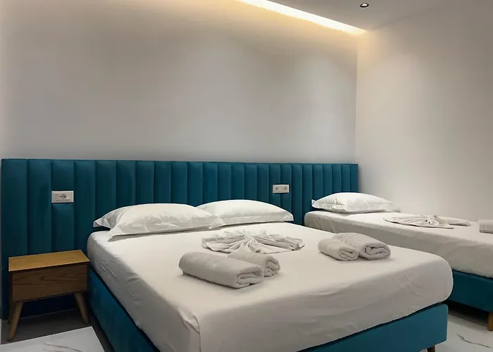 Center Sunrise Ksamil