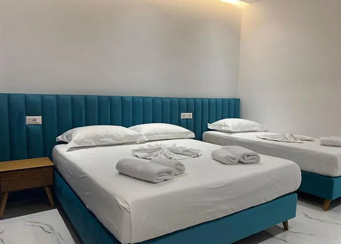 Center Sunrise Ksamil