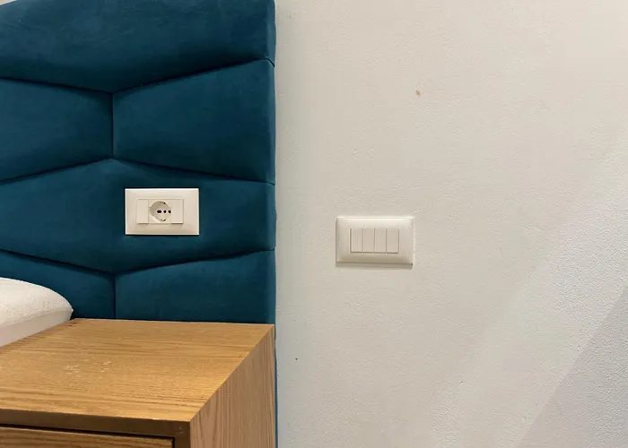 Center Sunrise * Ksamil