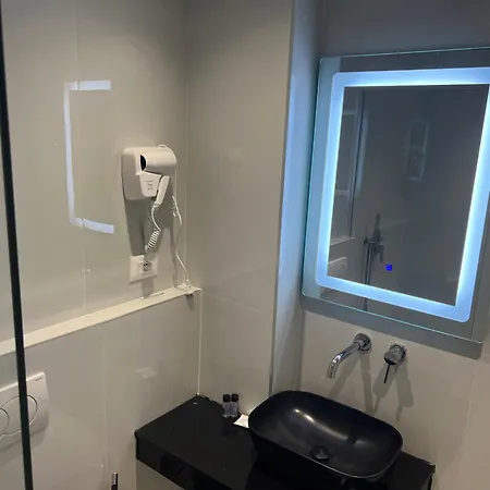 Center & Pool * 卡萨米尔