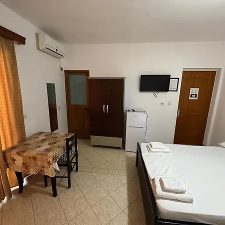 Center Sunrise Ksamil