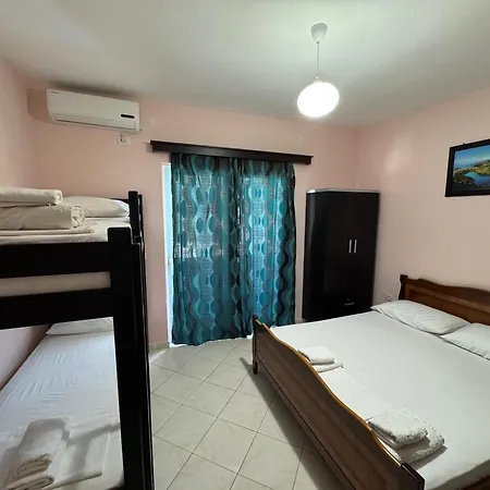 Center & Pool Villa Ksamil