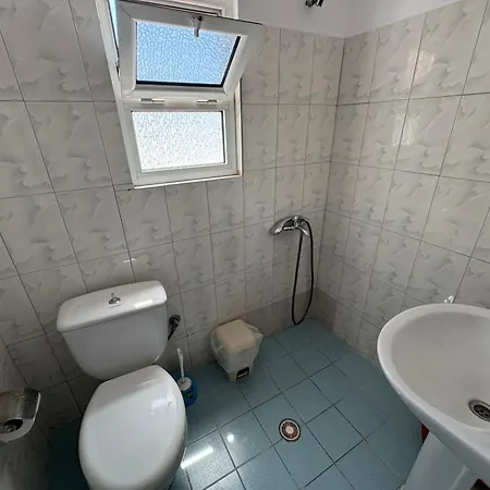 Center & Pool Villa Ksamil