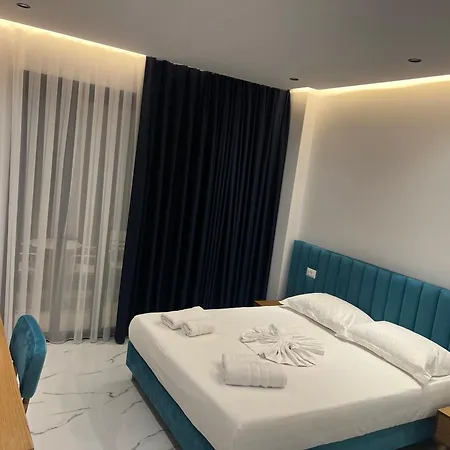 Center Sunrise Villa *